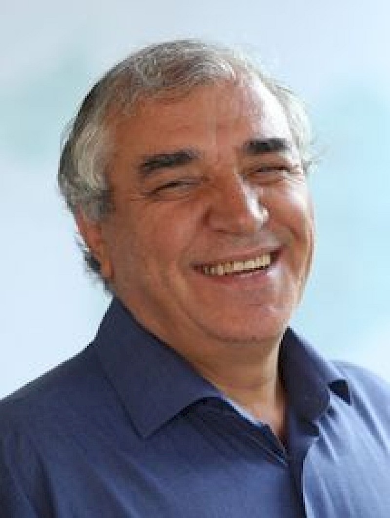 Chefarzt Bahman Razaghi